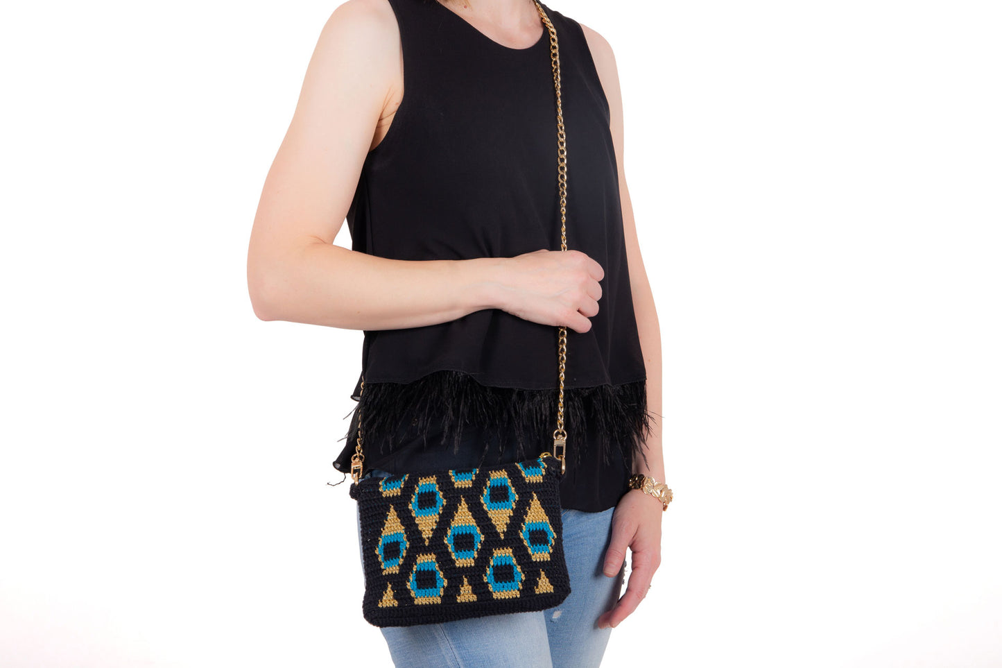 Bolso crochet Pavo Real - Negro con cadena